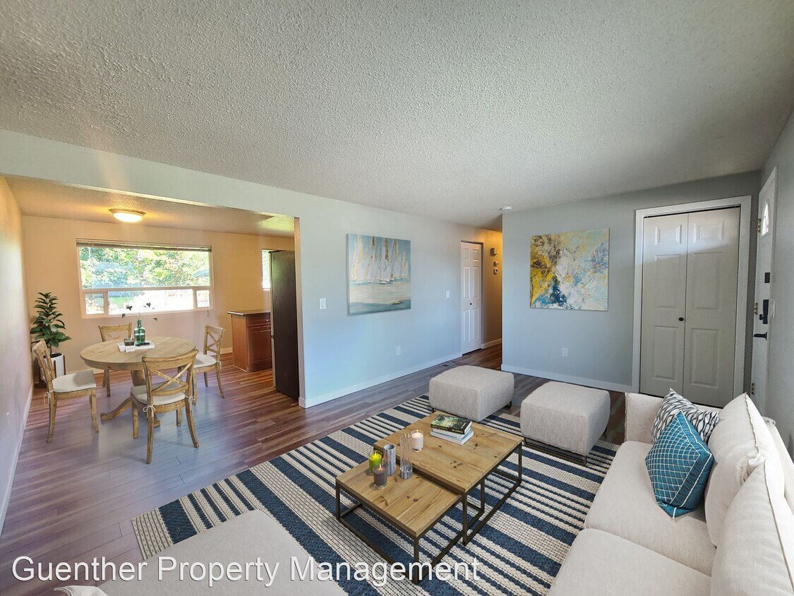 Foto principal - 4 br, 1 bath House - 11721 E Buckeye Ave