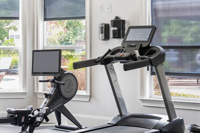 Fitness Center East - Villas at Houston Levee East