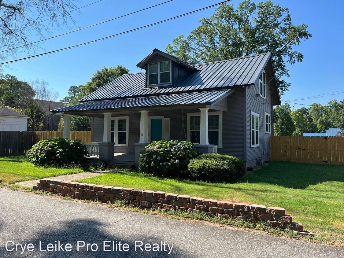 Primary Photo - 3 br, 2 bath House - 1215 Evans Street