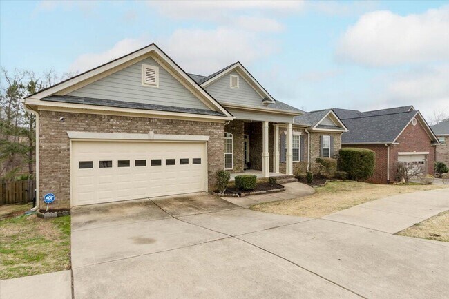 Foto del edificio - 1661 Jamestown Ave