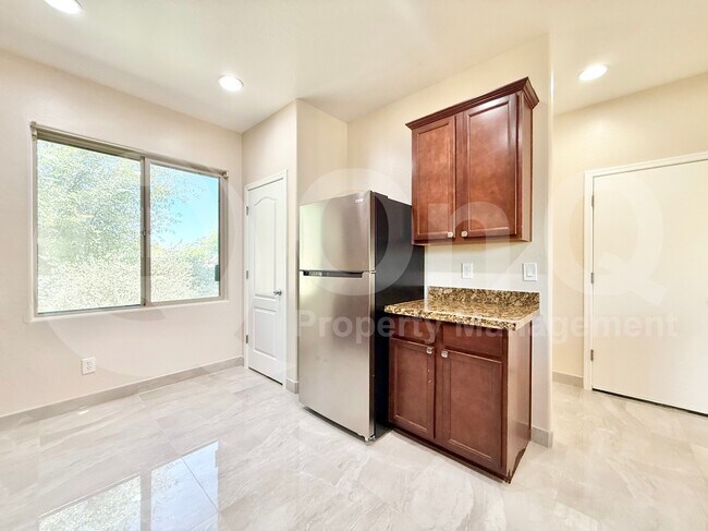Foto del edificio - 10631 E Sunflower Ln
