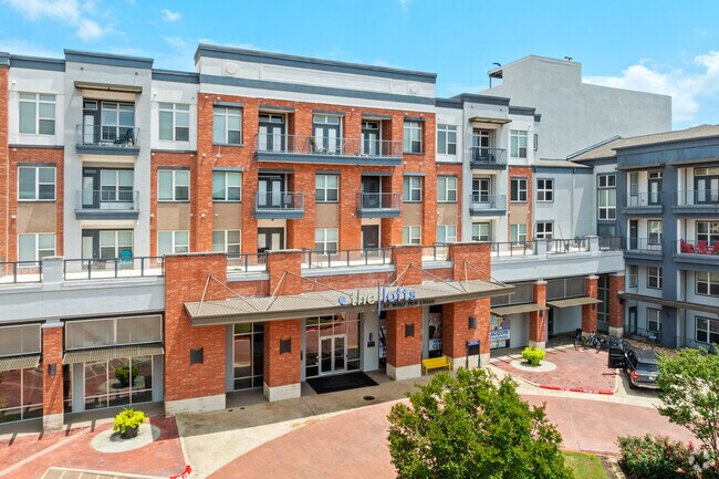 Building Photo - Lofts at Wolf Pen Creek