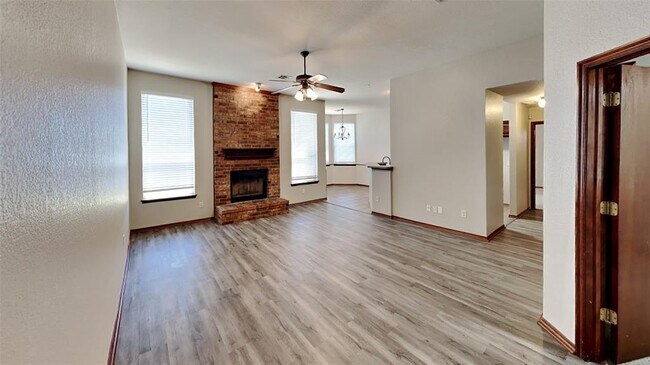 Foto del edificio - 2212 SW 141st Pl