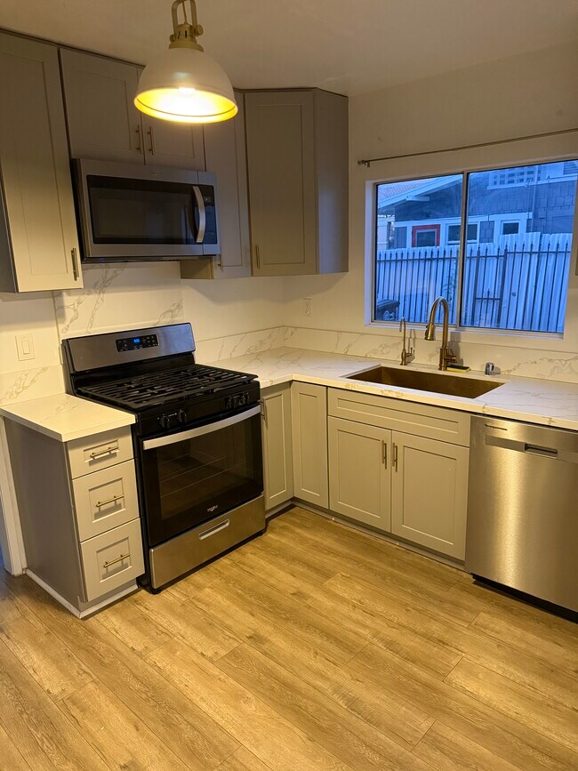 Foto del edificio - 240 N Everett St