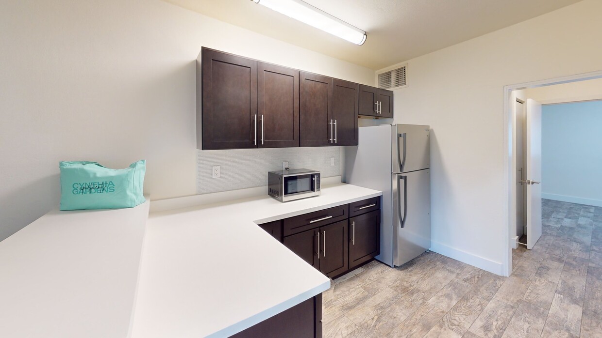 Photo - Cynthia Gardens Apartments