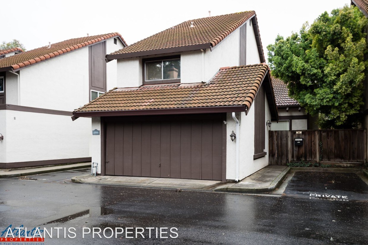 Foto principal - 7142 Gruber Ct