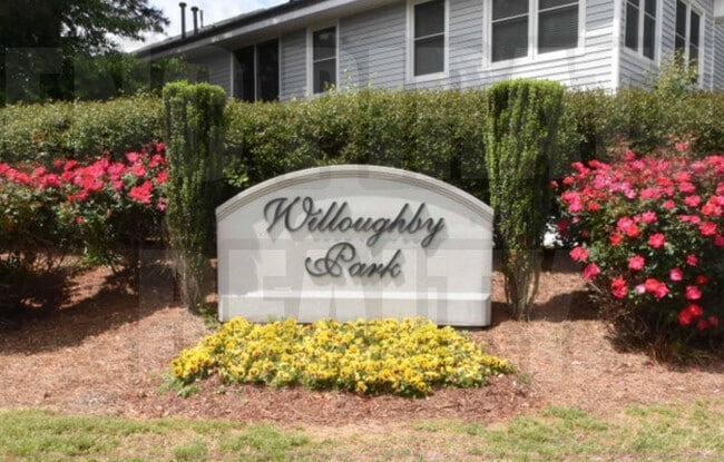 Photo - 101 W Victoria Ct Townhome