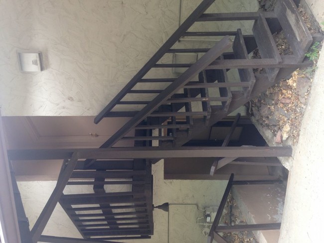 Foto del edificio - 80 Clear Creek Ln