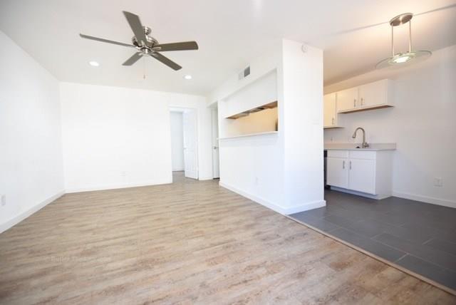 Building Photo - 5404 Reiger Ave