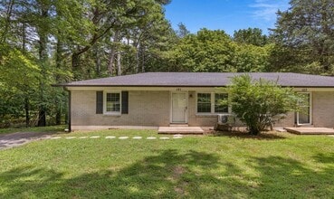 Building Photo - 121 Glenn Springs Rd