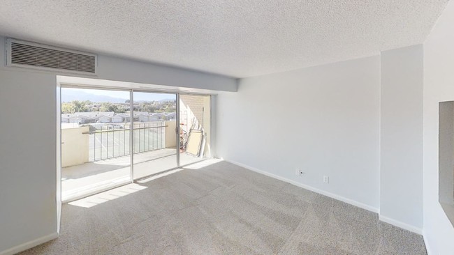 Foto del edificio - 411 Lakewood Cir