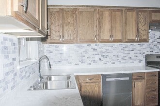 Building Photo - 6713 Pecan Park Dr