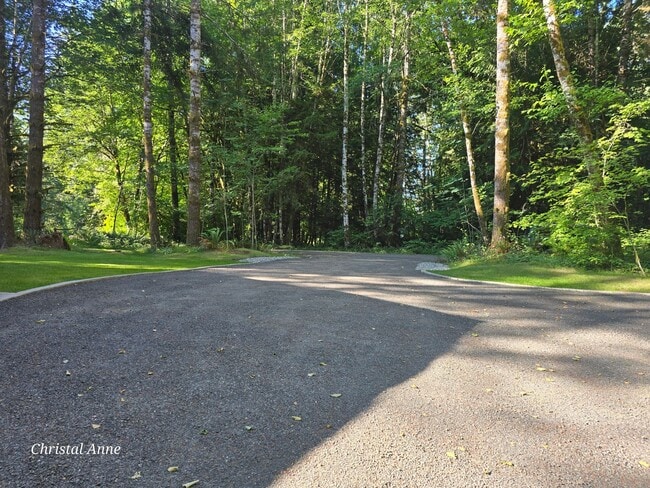 Building Photo - Beautiful Brand New 3 Bedroom