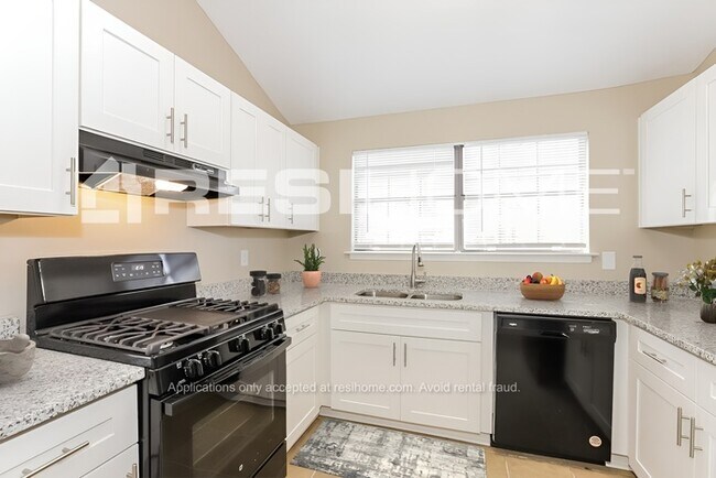 Building Photo - 3751 Spring Garden Lane