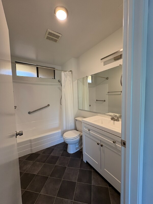 Foto del edificio - 6400 Kraft Ave