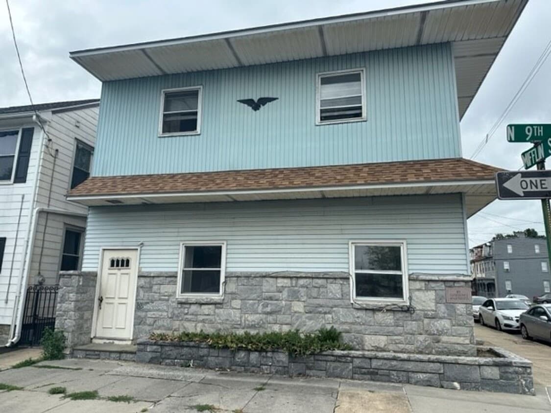 Primary Photo - 500 N 9th St