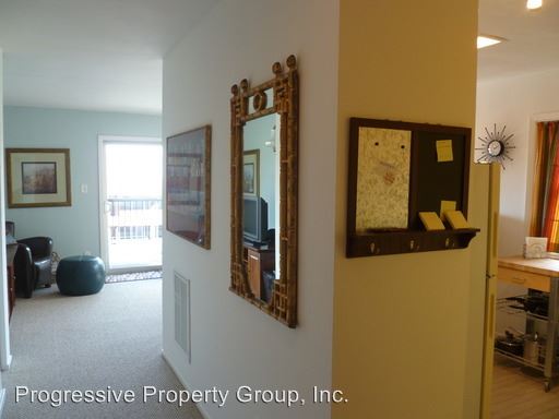 Building Photo - 216 Filbert St