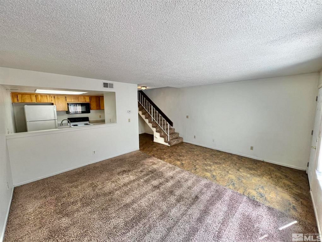 Building Photo - 1527 Steven Ct