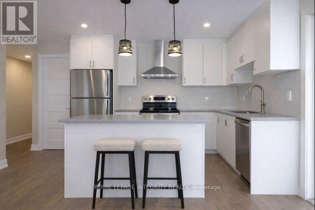 Photo du bâtiment - 9B Gwynne Ave