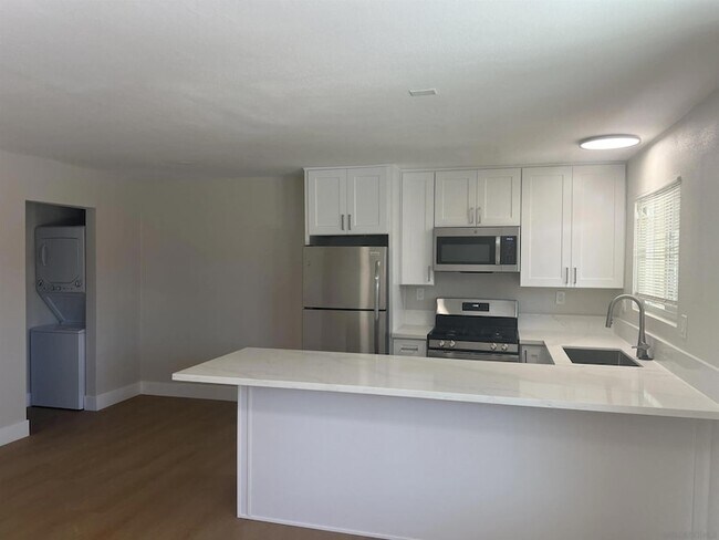 Foto del edificio - 4181 Van Dyke Ave