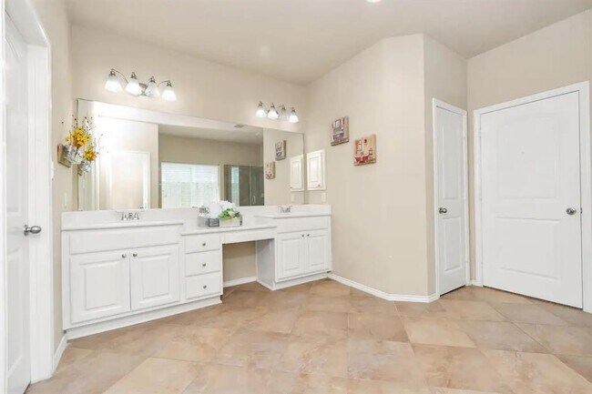 Building Photo - 14803 W Lime Blossom Ct