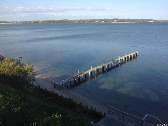 Building Photo - 199 Old Harbor Rd