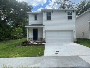 Building Photo - 4905 SW 51st Rd