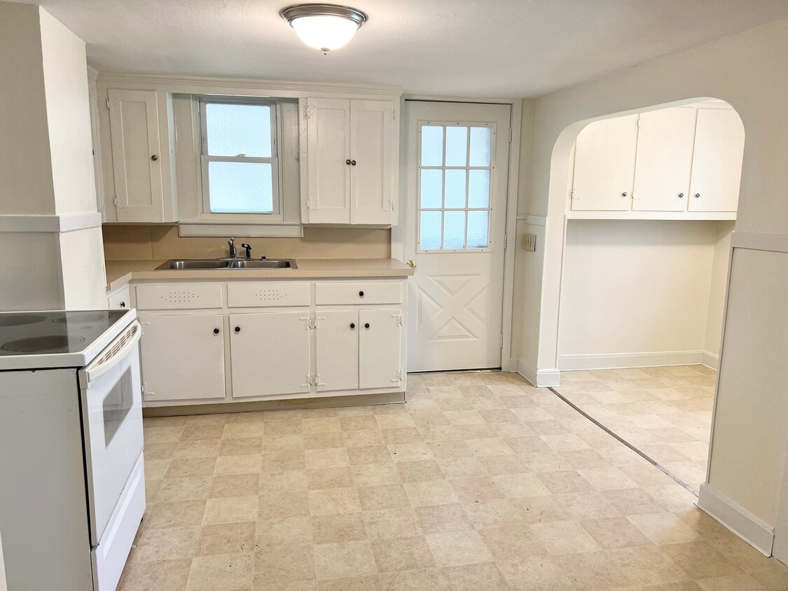 Foto principal - 565 E Main St