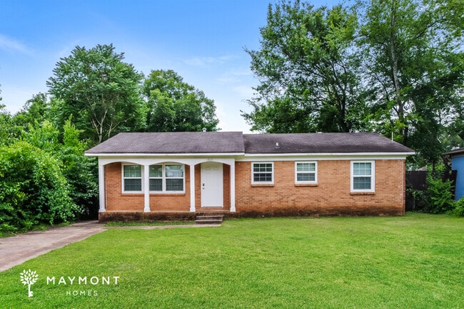 Building Photo - 1803 Canterbury Cir NW