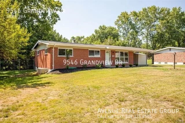 Foto del edificio - 9546 Grandview Dr