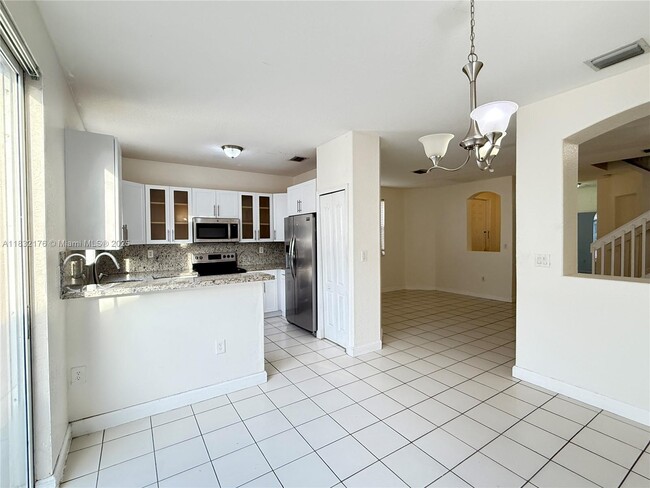 Foto del edificio - 15131 SW 23rd Ln