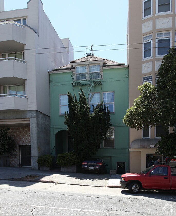Primary Photo - 2327 Van Ness Ave