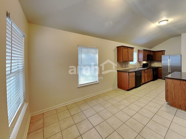 Building Photo - 30506 Red Bluff Cir