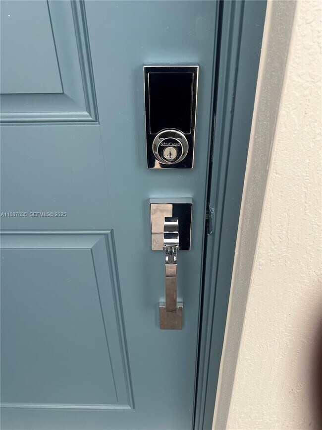 Foto del edificio - 141 SW 171st Ave