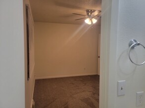 Building Photo - 2613 34th Ave