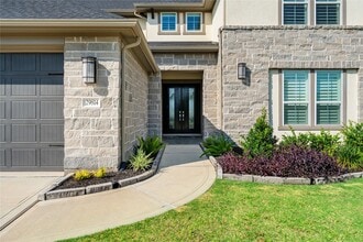 Building Photo - 29814 Smoky Ridge Rd