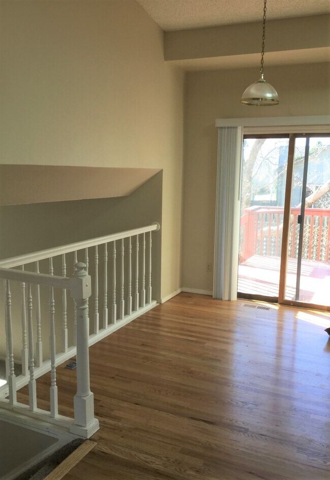 Foto del edificio - 4 Bed 2.5 Bath Available Now - MileStone R...