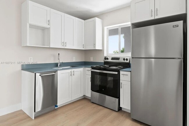 Foto del edificio - 1101 NE 80th St