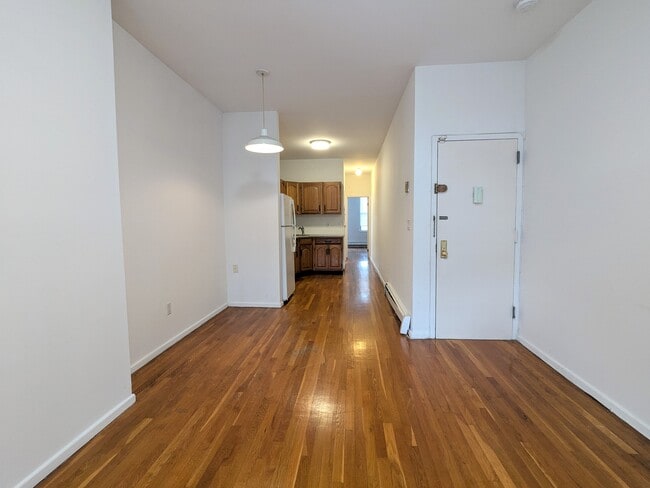 Building Photo - 374 2nd St