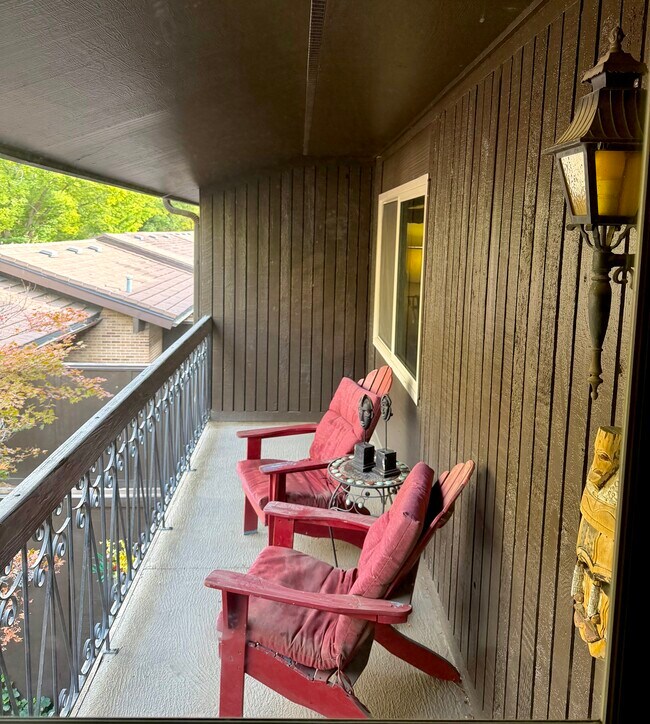 Foto del edificio - 5058 Three Fountains Cir