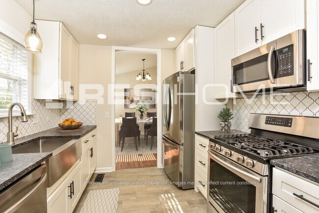 Building Photo - 2809 Pinnacle Ct