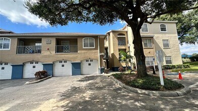 Building Photo - 7250 Westpointe Blvd