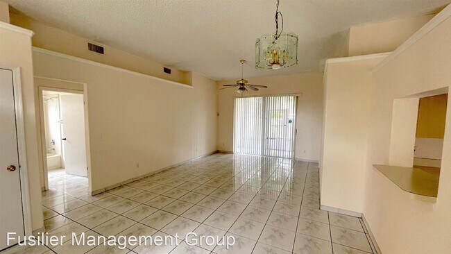 Foto del edificio - 3 br, 2 bath House - 430 Valencia Place Ci...