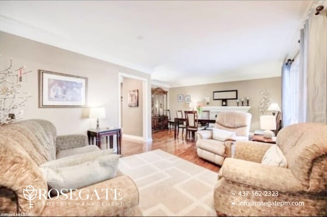 Building Photo - Massive 3-Bed Main Floor Unit with Style &...