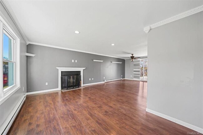 Building Photo - 333 Hudson Ave