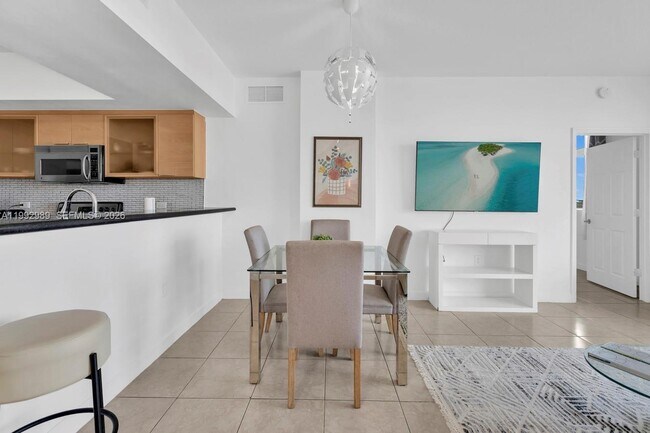 Foto del edificio - 140 S Dixie Hwy