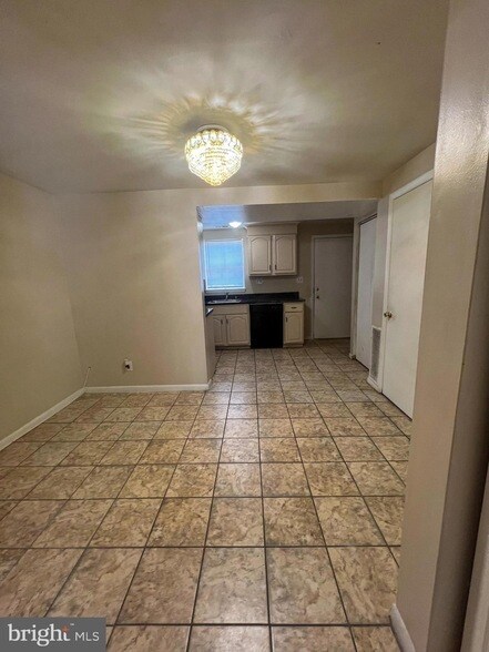 Foto del edificio - 737 N Central Ave