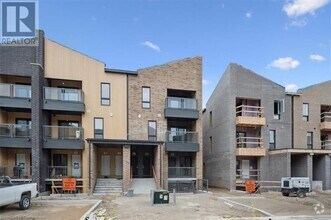 Building Photo - 77 REVERIE Wy