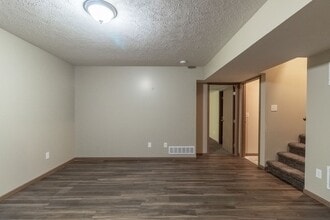 Building Photo - 2849 W Rose St