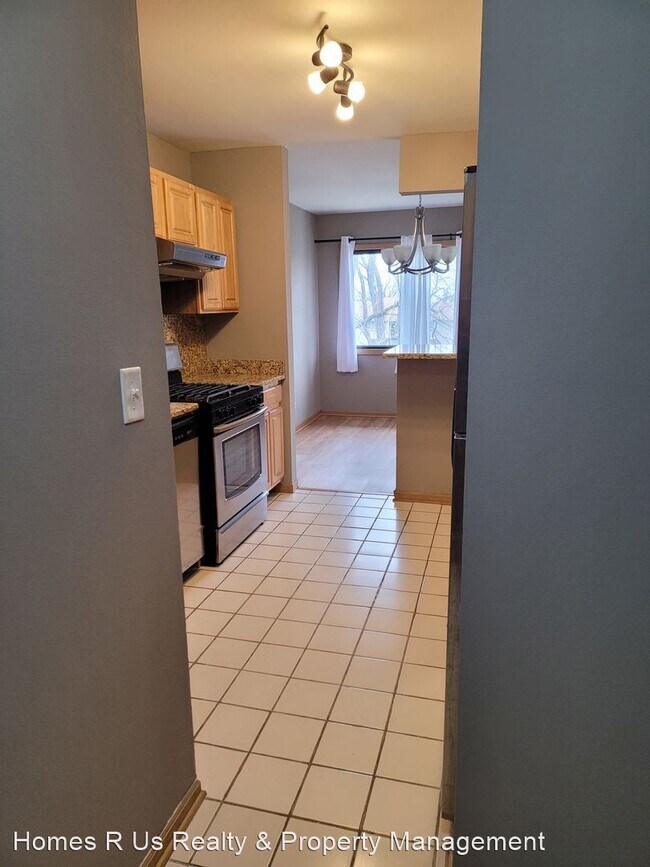 Building Photo - 2 br, 2 bath House - 3000 Bayside Unit 305...